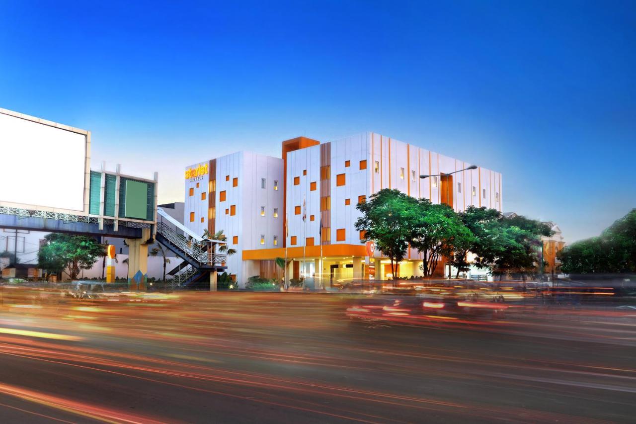 Starlet Hotel Serpong Tangerang Exterior photo